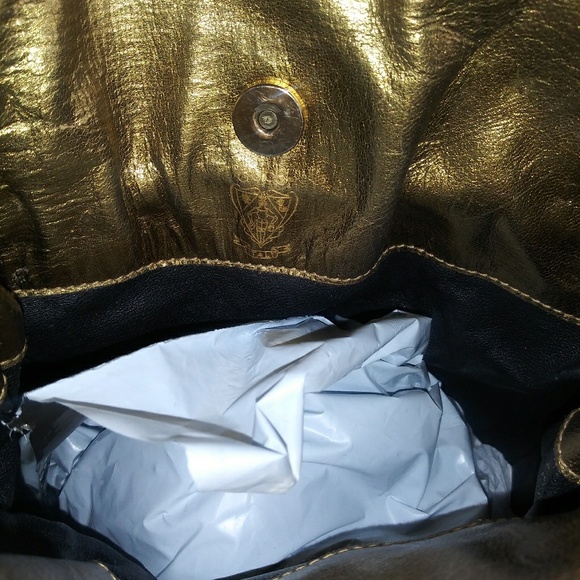 Collectors vintage Gold Gucci bag - Picture 3 of 5